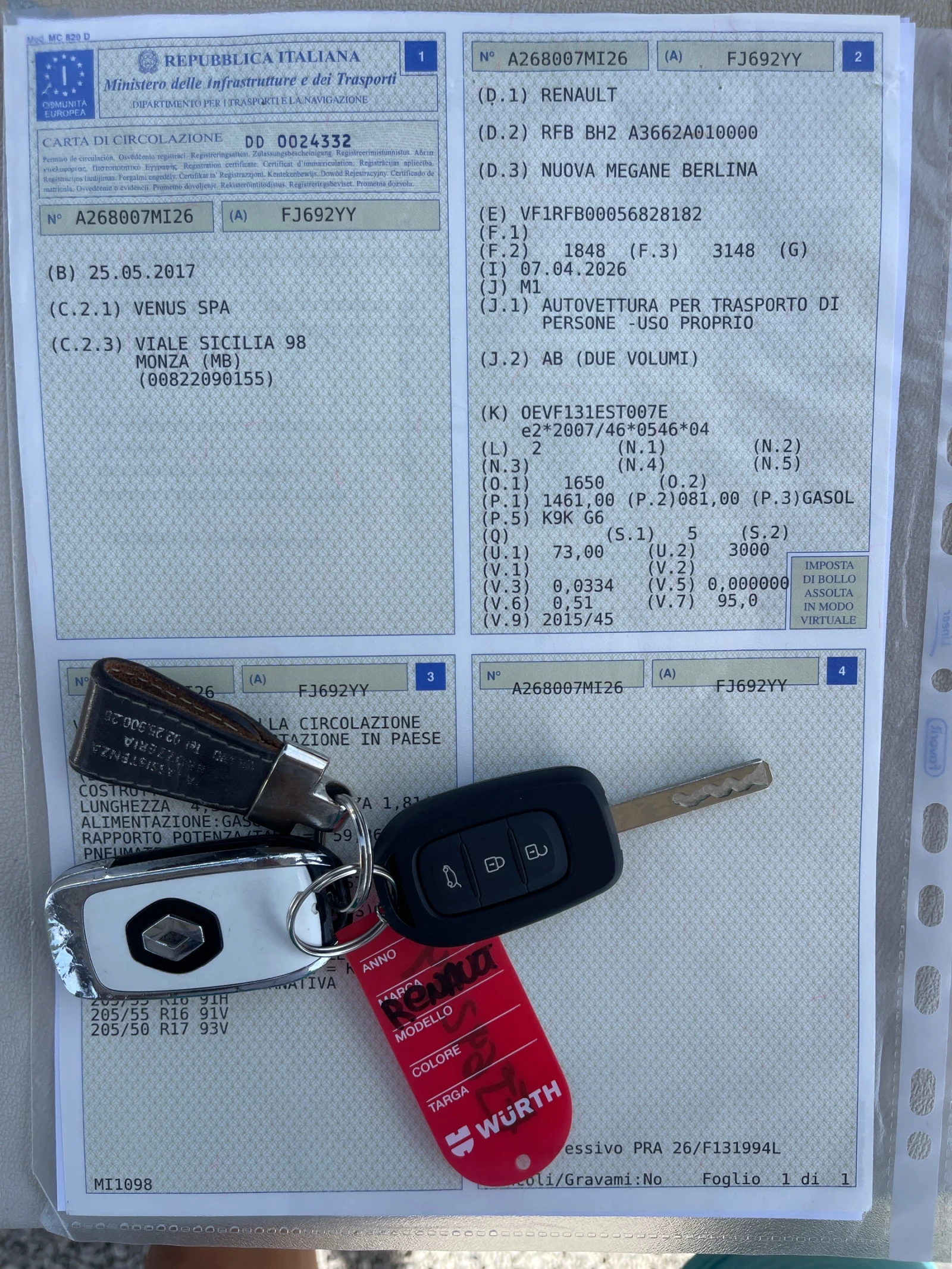 Renault Megane Euro-6!, снимка 17 - Автомобили и джипове - 54826845