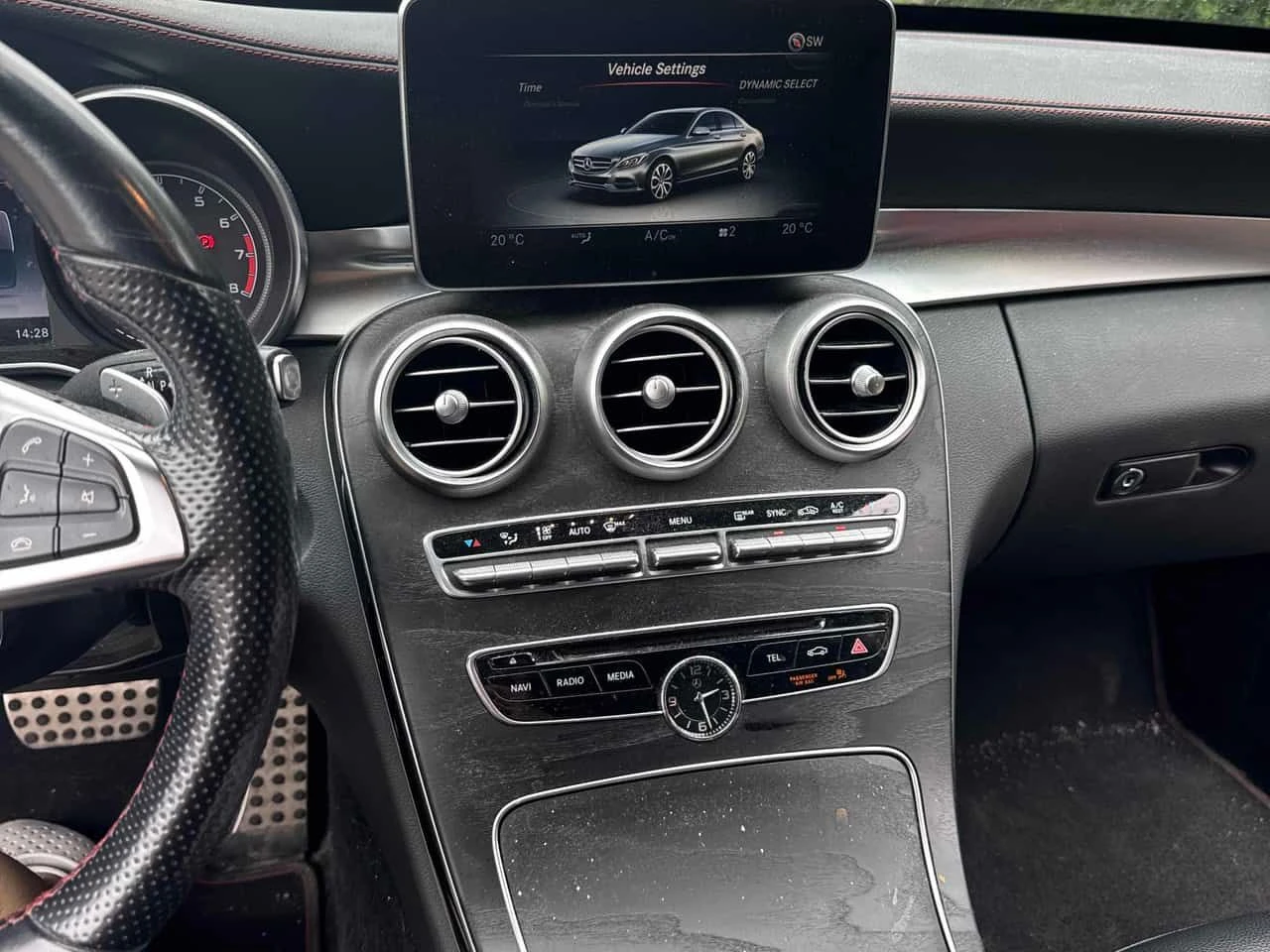 Mercedes-Benz C 450 AMG 4MATIC / ПОДГРЕВИ / ПАНОРАМА / ОТ ПРЕДСТАВИТЕЛСТВО, снимка 9 - Автомобили и джипове - 55158470