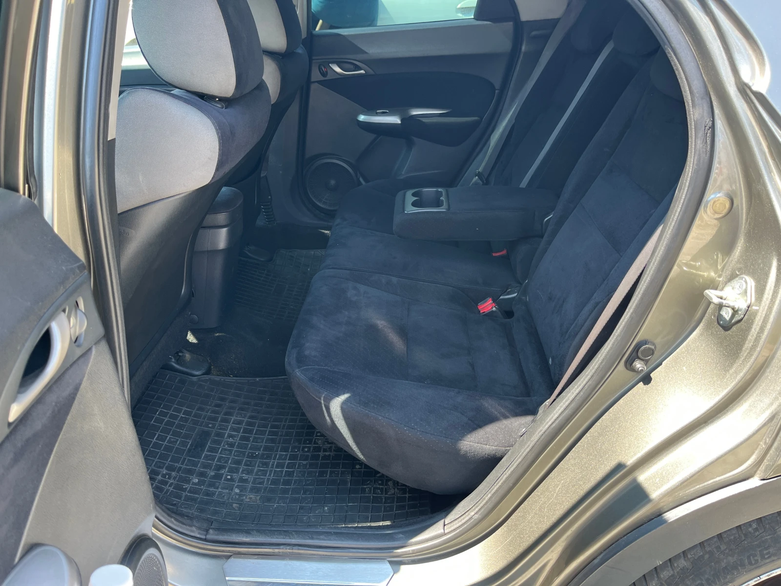 Honda Civic VIII, снимка 6 - Автомобили и джипове - 55164844