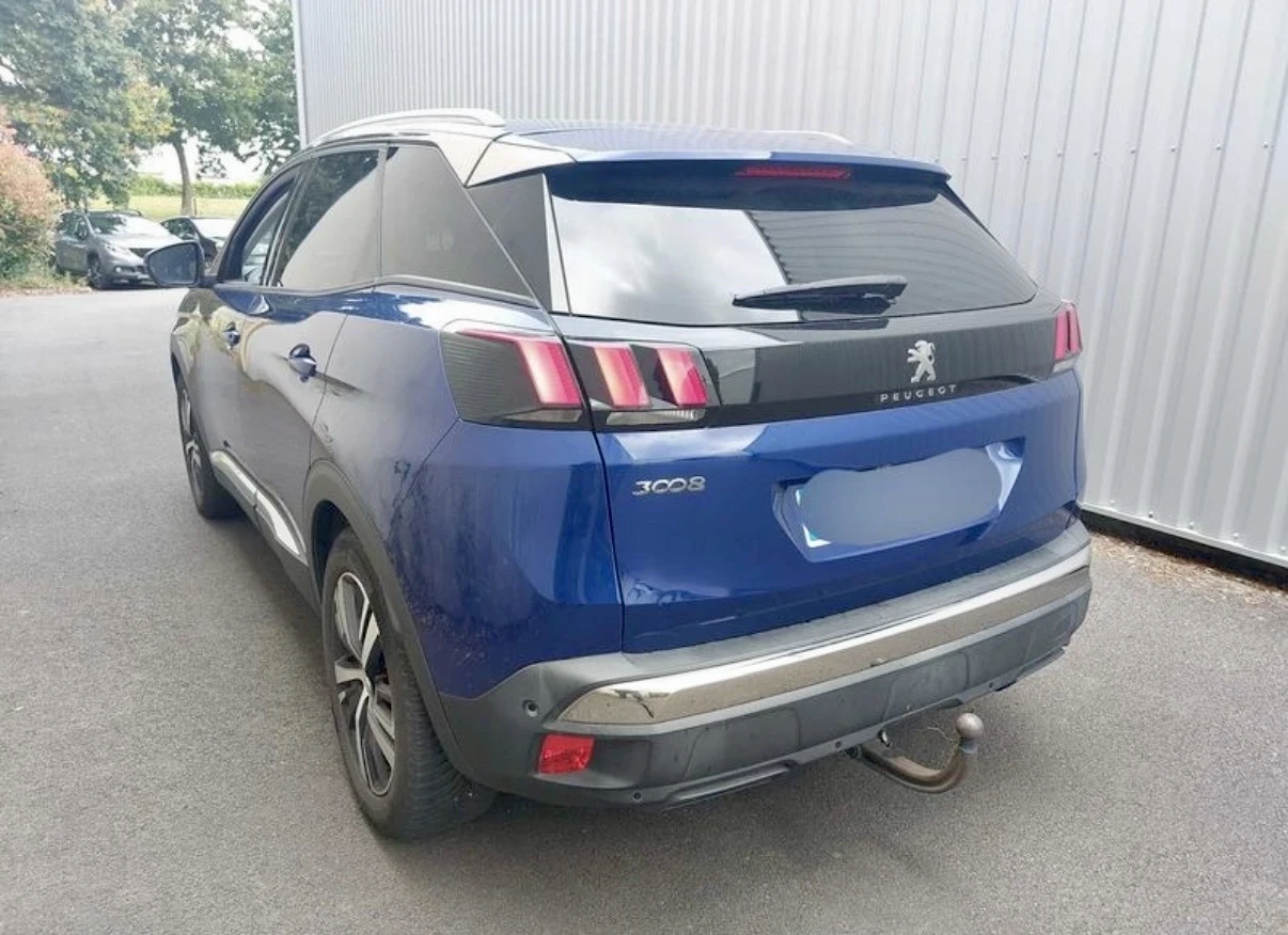 Peugeot 3008 1.5HDI EAT8 Allure, снимка 4 - Автомобили и джипове - 55383503