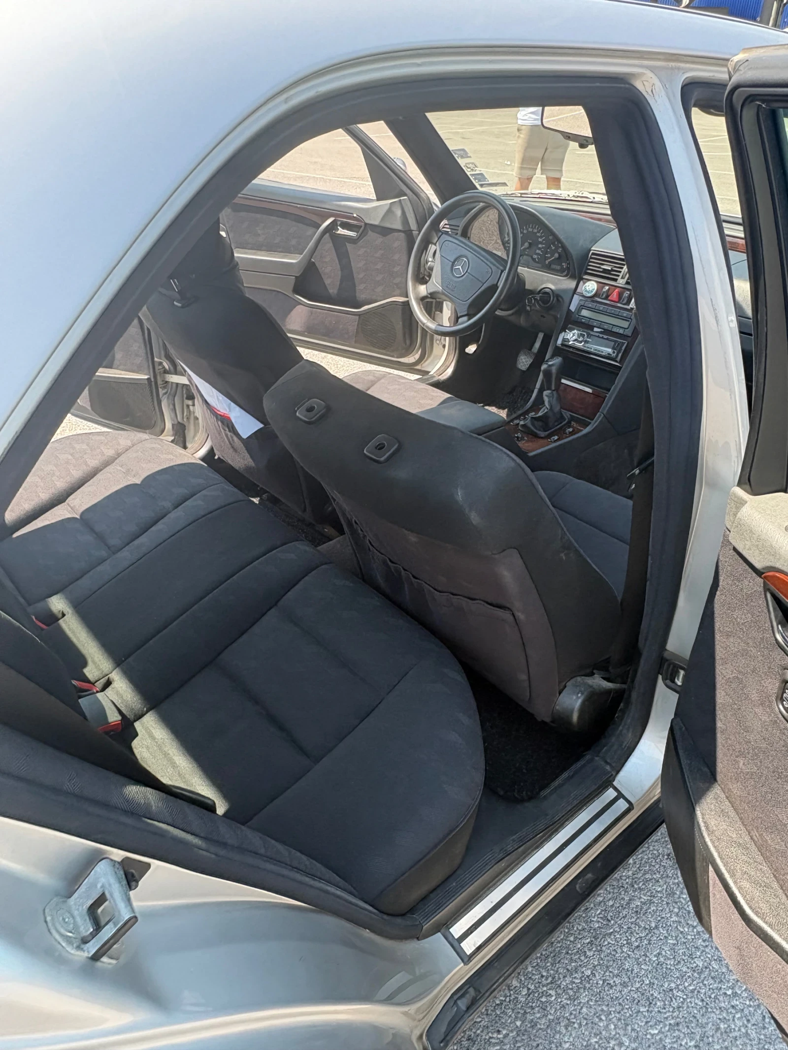 Mercedes-Benz C 220, снимка 6 - Автомобили и джипове - 55705166
