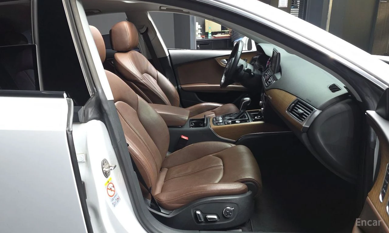Audi A7 3.0T* MATRIX* S* LINE* BOSE* ОБДУХВАНЕ* ДИСТРОНИК*, снимка 14 - Автомобили и джипове - 55724258
