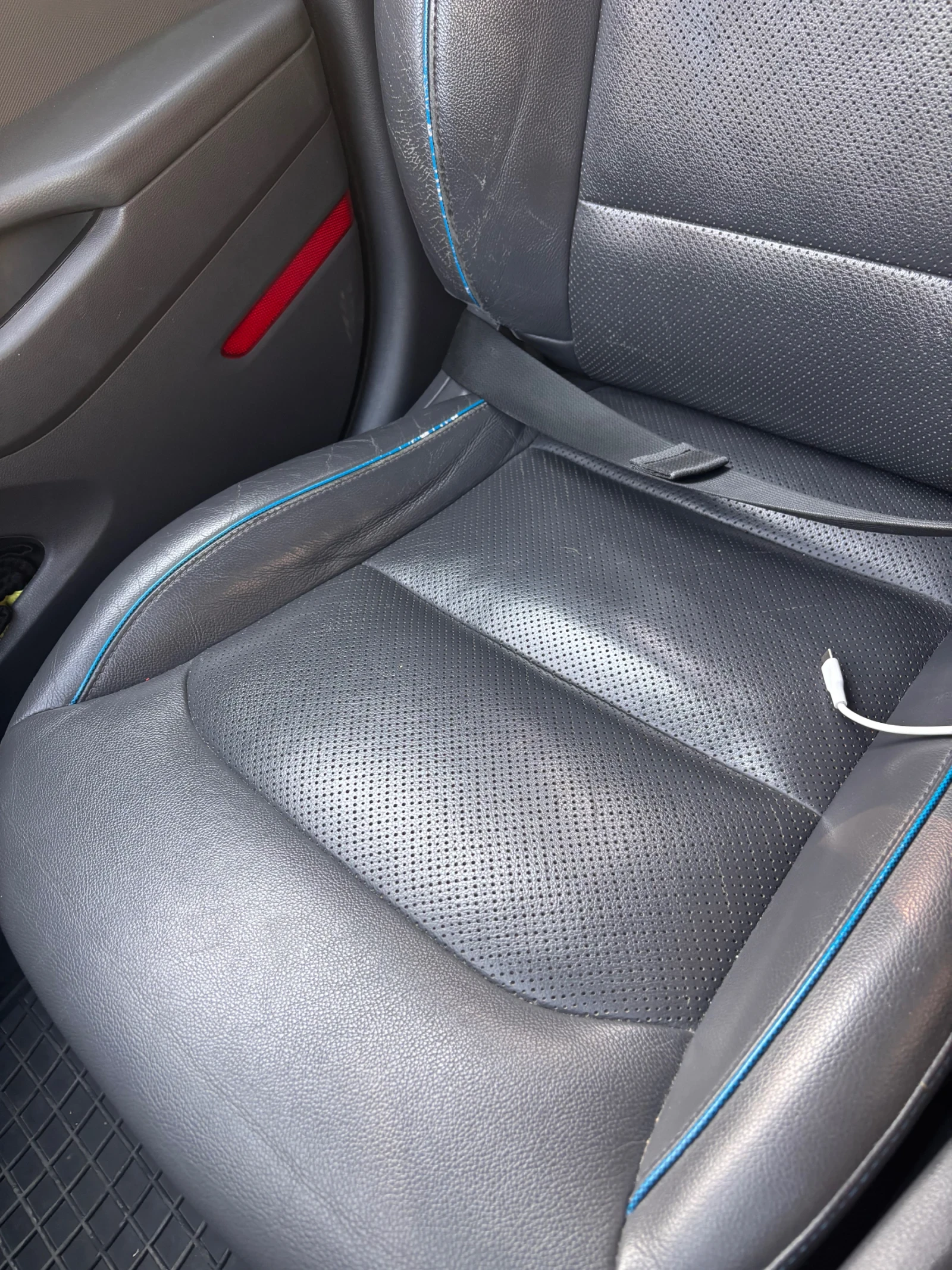 Hyundai Ioniq Premium phev, снимка 5 - Автомобили и джипове - 55771533