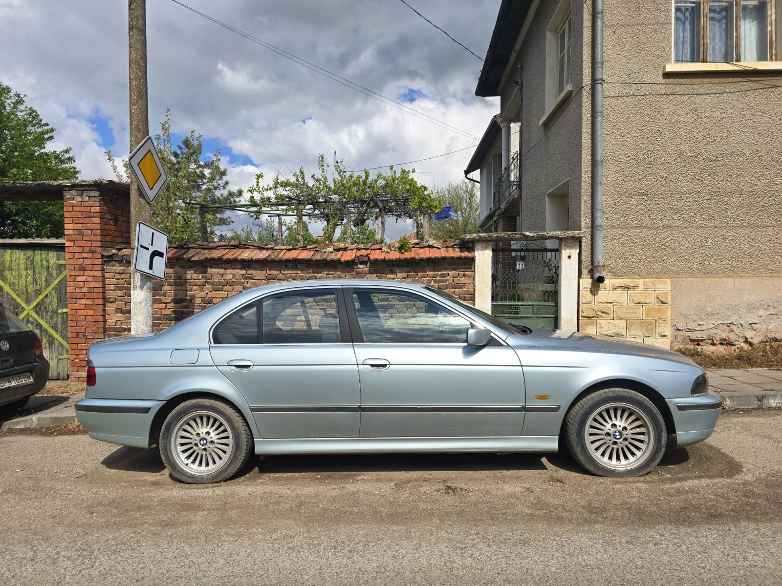 BMW 520