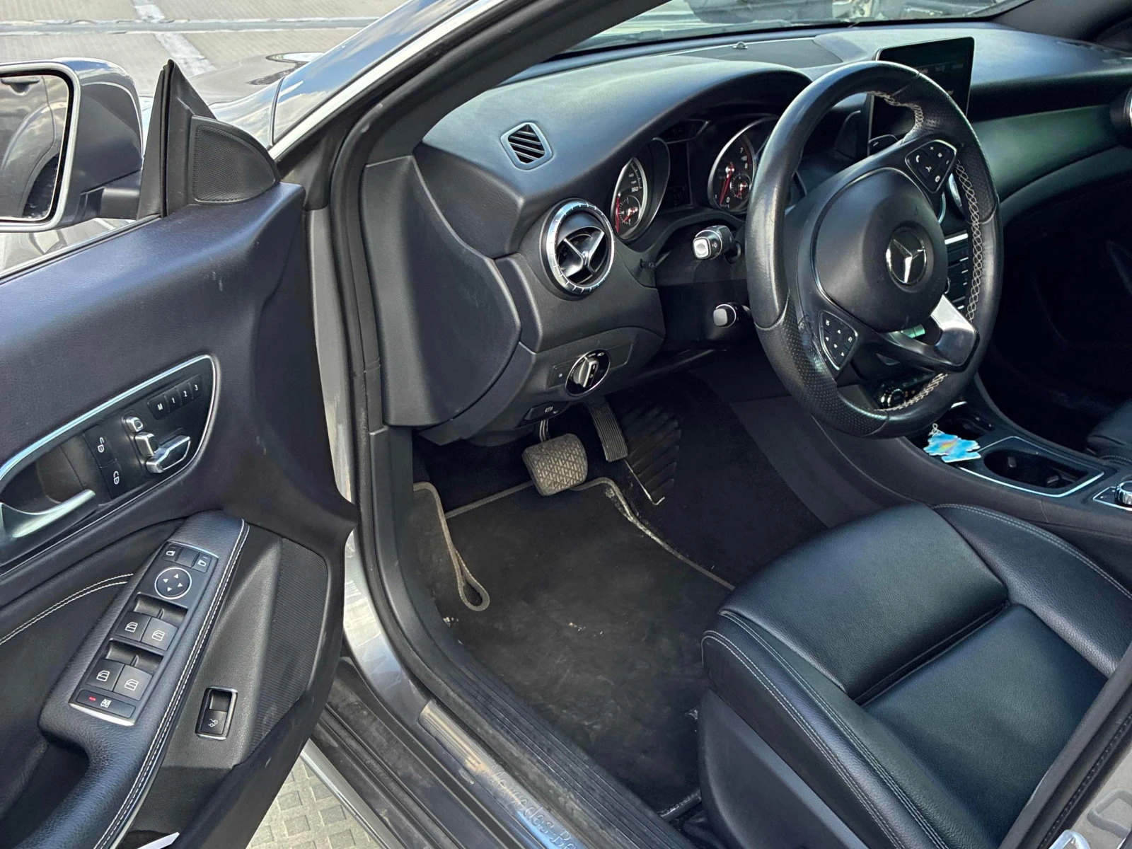Mercedes-Benz CLA 250 * CARFAX * ОТ ПРЕДСТАВИТЕЛСТВО * , снимка 5 - Автомобили и джипове - 55911893