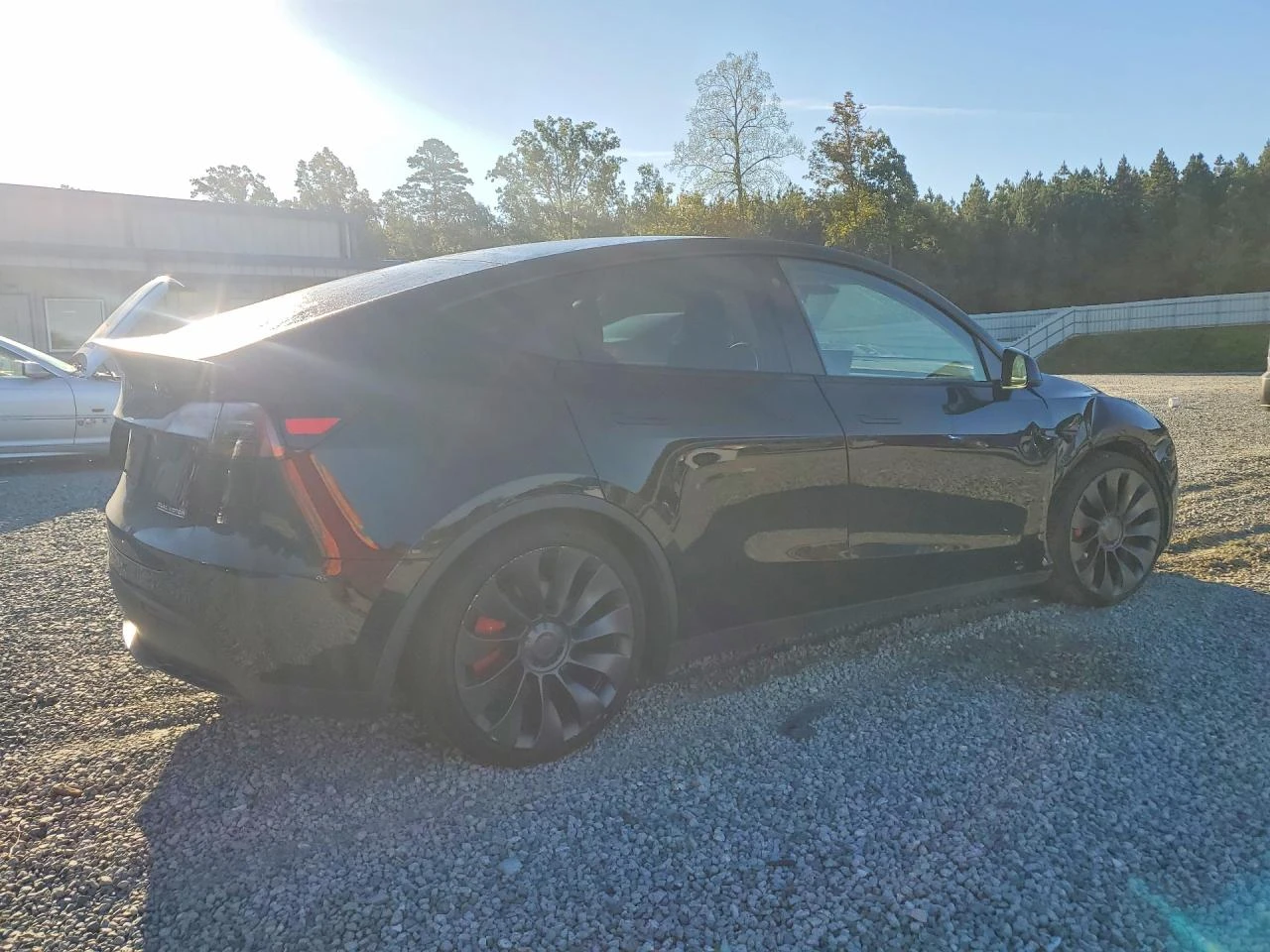 Tesla Model Y * PERFORMANCE* AWD* , снимка 4 - Автомобили и джипове - 56554015