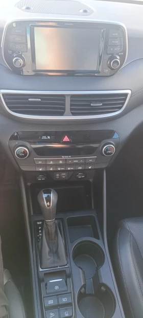 Hyundai Tucson 2.4, 180кс, HTRAC, 4x4, ПАНОРАМА, FACELIFT , снимка 6