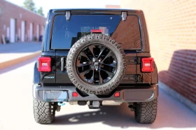 Jeep Wrangler Unlimited Sahara  CARFAX | Auto.bg — изображение 3