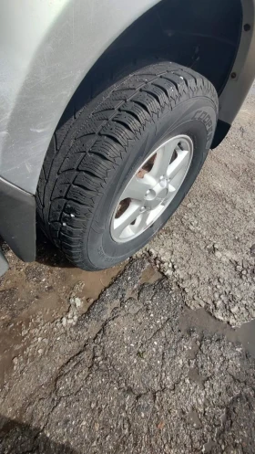 Isuzu D-max - 5500 € / 10757.07 лв. - 17713707 6