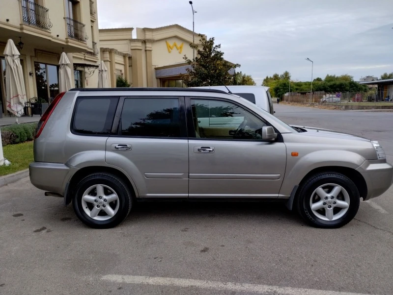 Nissan X-trail 2.2 DTI , снимка 4 - Автомобили и джипове - 47541447