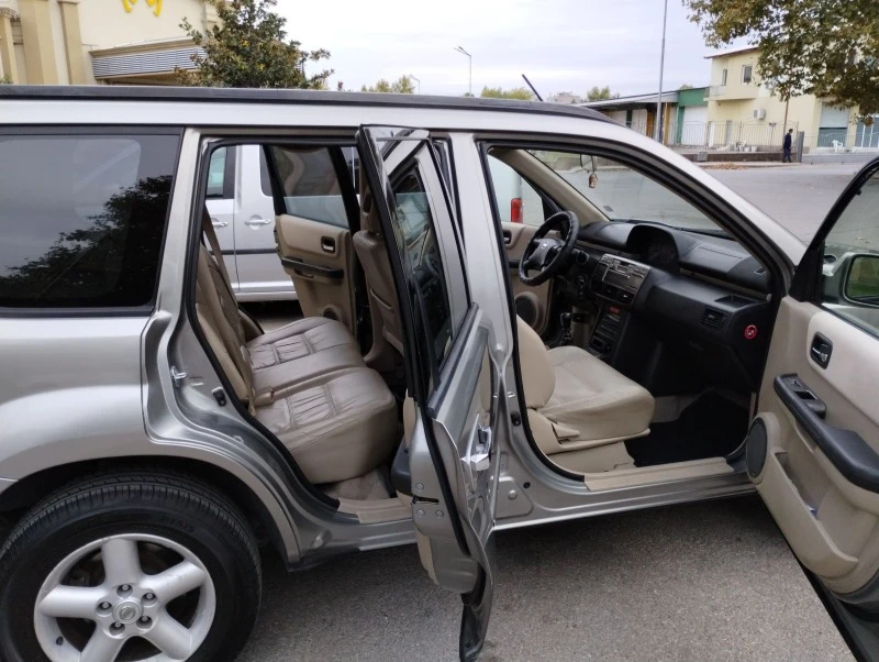 Nissan X-trail 2.2 DTI , снимка 7 - Автомобили и джипове - 47541447