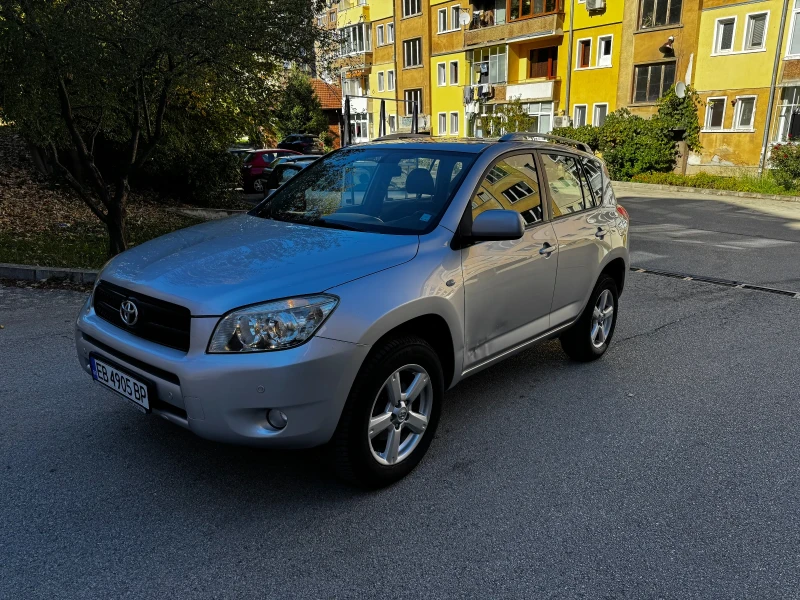 Toyota Rav4 D4D 136 - 4X4, снимка 2 - Автомобили и джипове - 47468489