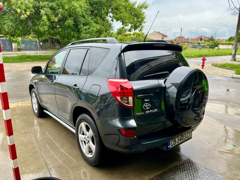 Toyota Rav4 2.0i Г инжекцион, снимка 5 - Автомобили и джипове - 47685509