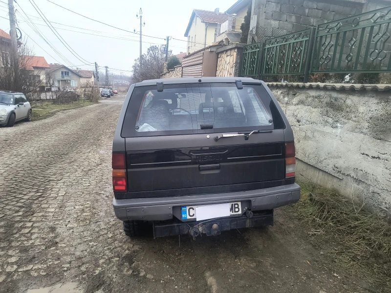 Nissan Terrano, снимка 1 - Автомобили и джипове - 48809509