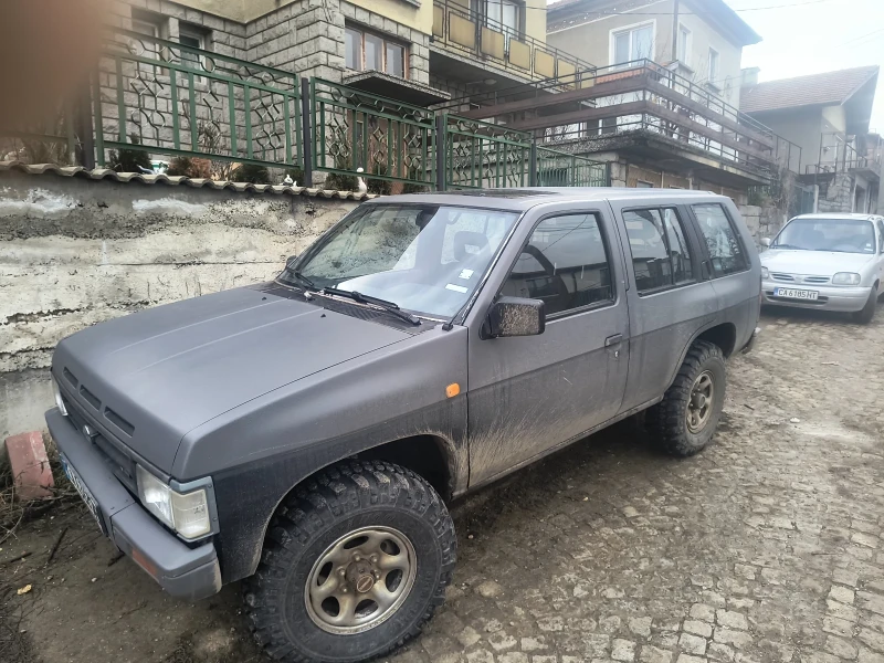 Nissan Terrano, снимка 3 - Автомобили и джипове - 48809509