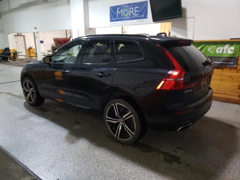 Volvo XC60 T5 R-DESIGN , снимка 2 - Автомобили и джипове - 49097877