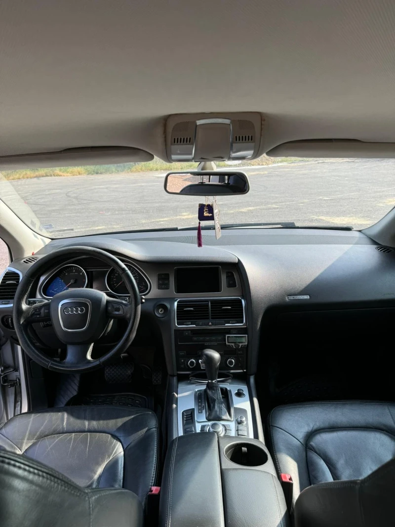Audi Q7 Q7, снимка 8 - Автомобили и джипове - 52656442