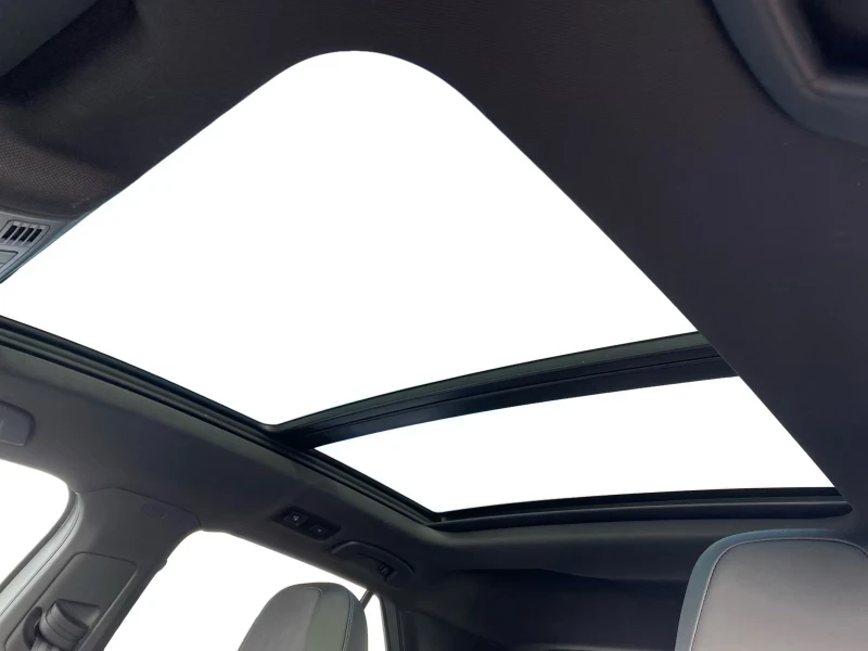 VW T-Roc R/300HP/NAVI/PANO/ACC/KLESS/DIGI/197g, снимка 14 - Автомобили и джипове - 51483918