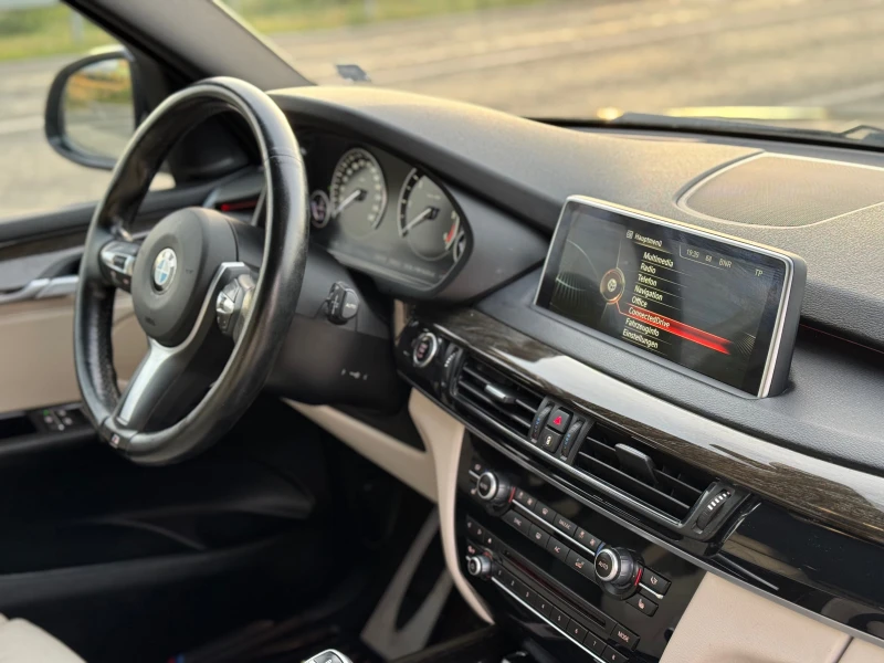 BMW X5 M50D* Бартер* Лизинг* 385кс* LED* Swiss* , снимка 13 - Автомобили и джипове - 51537687