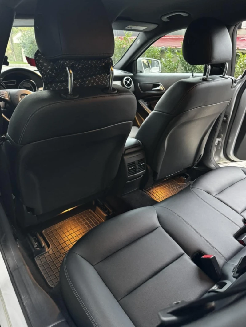 Mercedes-Benz GLA 250 GLA 250, снимка 12 - Автомобили и джипове - 52631628