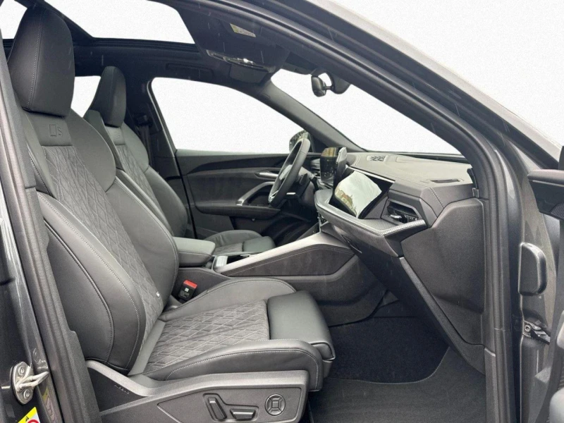 Audi Q5 40TFSI/SPORTBACK/NEW MODEL/PANO/S-LINE/LED/21/, снимка 10 - Автомобили и джипове - 52377851