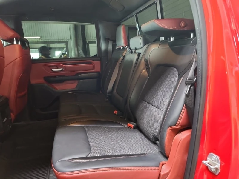 Dodge RAM 1500 * REBEL  * CARFAX * ФИНАНСИРАНЕ, снимка 13 - Автомобили и джипове - 53179013