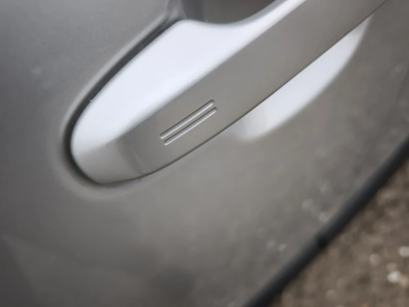 Toyota C-HR 1.8HYBRID LOUNGE FULL SERVICE IN TOYOTA NEW, снимка 16 - Автомобили и джипове - 53372451