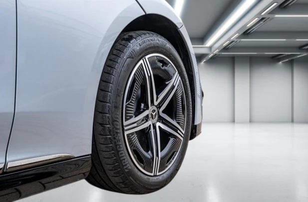 Mercedes-Benz EQE 500 4Matic = AMG Line = Гаранция - изображение 3