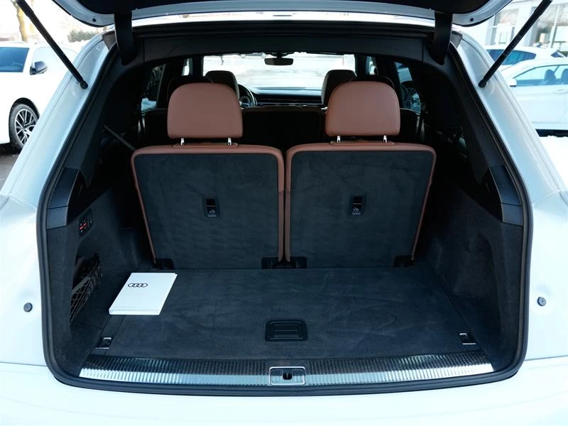 Audi Q7 Komfort* 45TFSI* АвтоКредит* (ЦЕНА ДО БГ), снимка 7 - Автомобили и джипове - 54001250