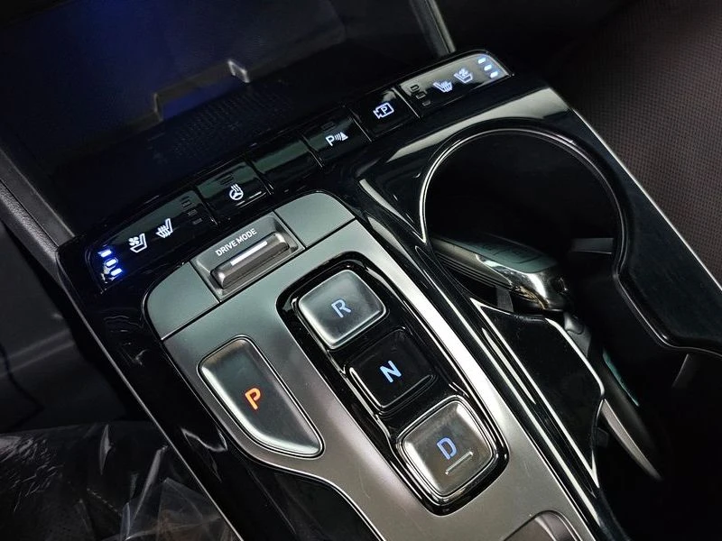 Hyundai Tucson Inspiration 2WD| 226к.с., снимка 9 - Автомобили и джипове - 55736261