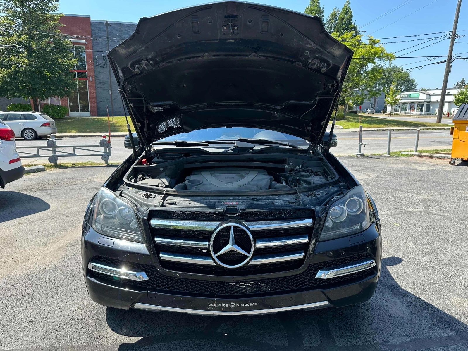 Mercedes-Benz GL 550 * 4MATIC * CARFAX * БЕЗ ПЪРВОНАЧАЛНА ВНОСКА - изображение 2