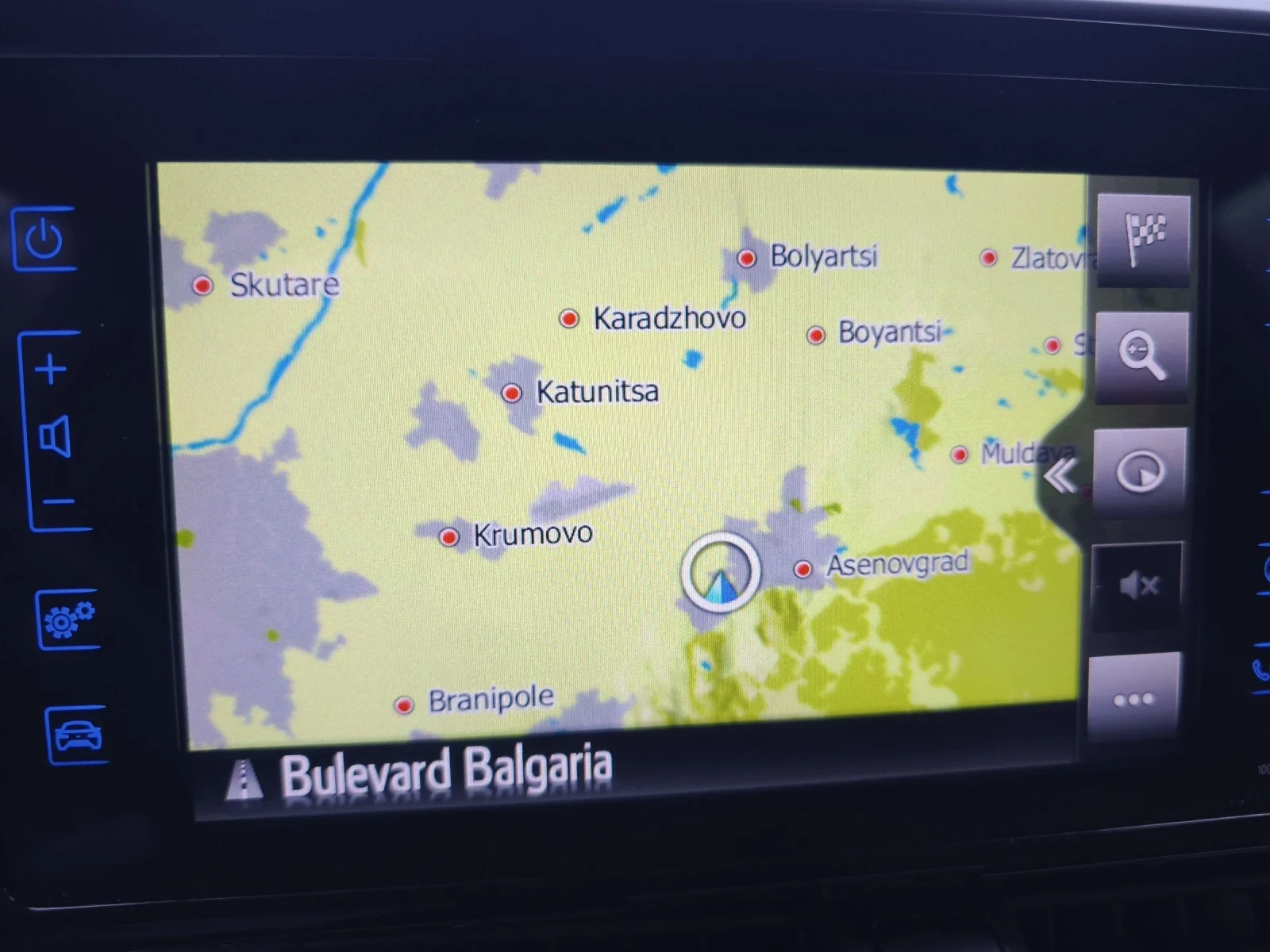 Toyota C-HR 1.8HYBRID LOUNGE FULL SERVICE IN TOYOTA NEW - изображение 10