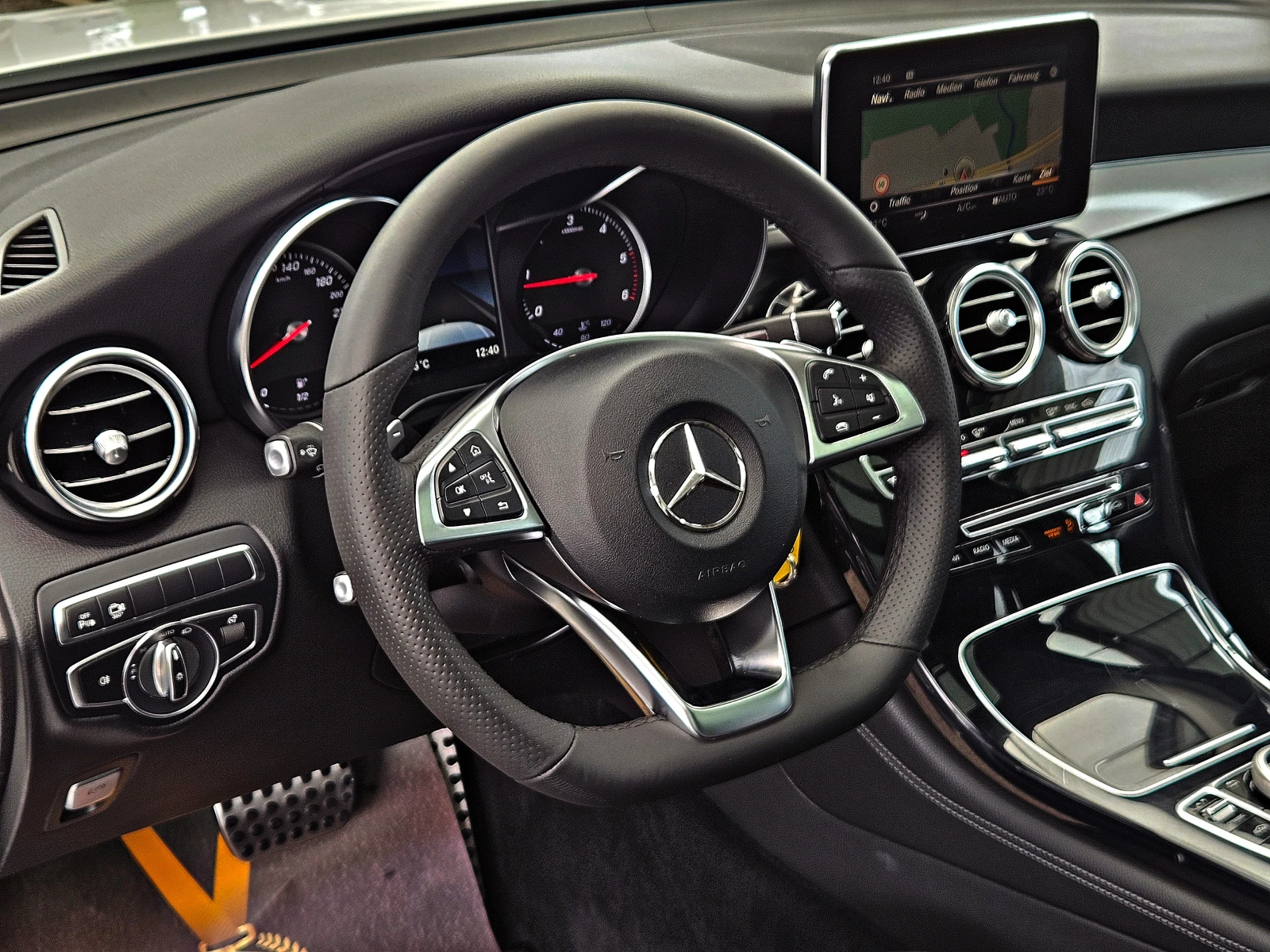 Mercedes-Benz GLC 250 AMG/PANO/360CAMERA/�������/AMBIENT/AIRMATIC/LIZING | Mobile.bg � ����������� 10