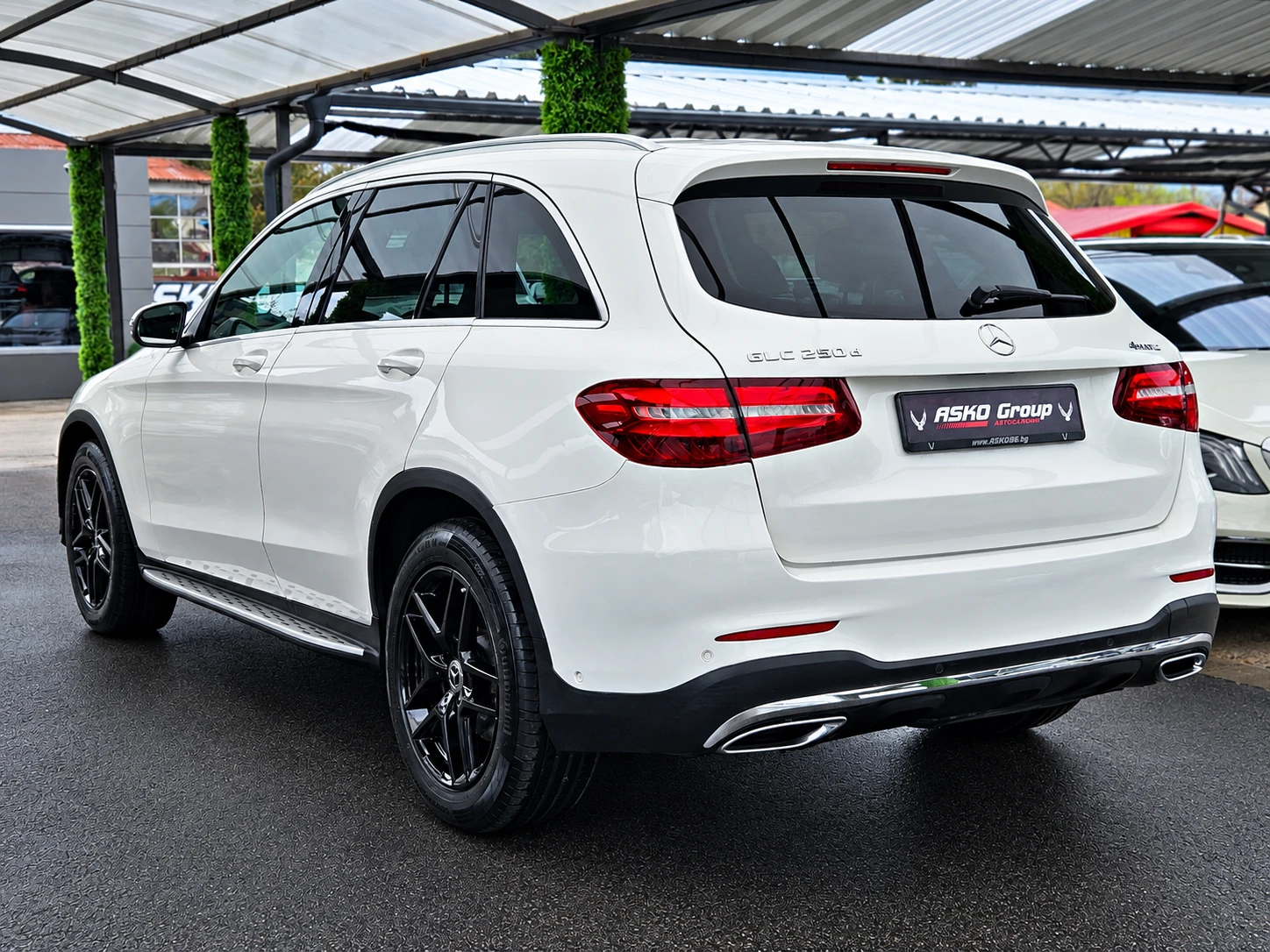 Mercedes-Benz GLC 250 AMG/PANO/360CAMERA/ПОДГРЕВ/AMBIENT/AIRMATIC/LIZING, снимка 7 - Автомобили и джипове - 54288168
