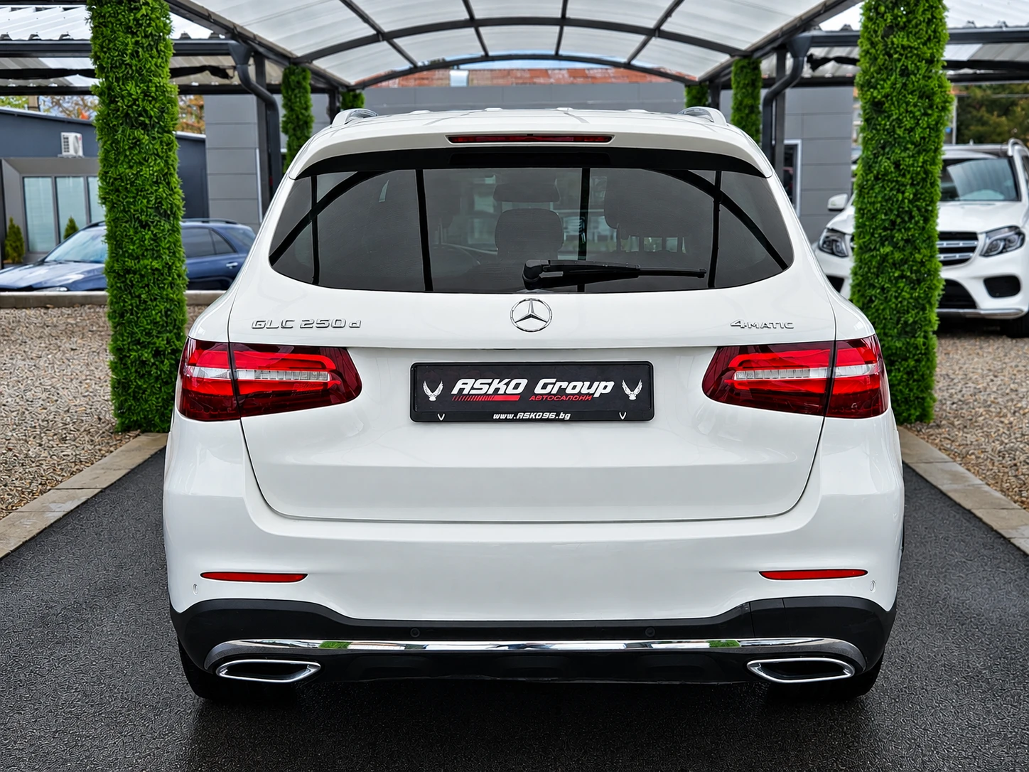 Mercedes-Benz GLC 250 AMG/PANO/360CAMERA/ПОДГРЕВ/AMBIENT/AIRMATIC/LIZING, снимка 6 - Автомобили и джипове - 54288168