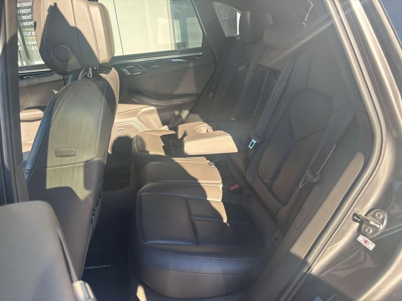 Porsche Macan * S AWD 4dr S * CARFAX * , снимка 9 - Автомобили и джипове - 56655932