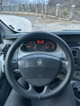 Renault Trafic Дълга база Парктроник, снимка 9