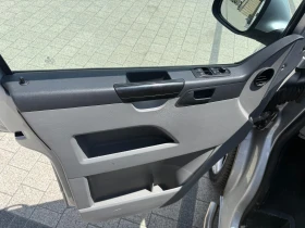 VW Transporter 2.0TDI Товаропътнически 5-местен Long Клима , снимка 14