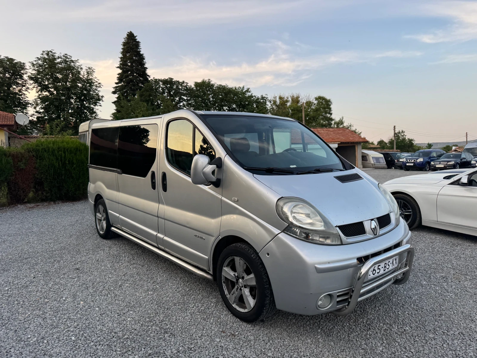 Renault Trafic 2.4cdti КЛИМА-ДУБЪЛ-ЛОНГ  - изображение 3