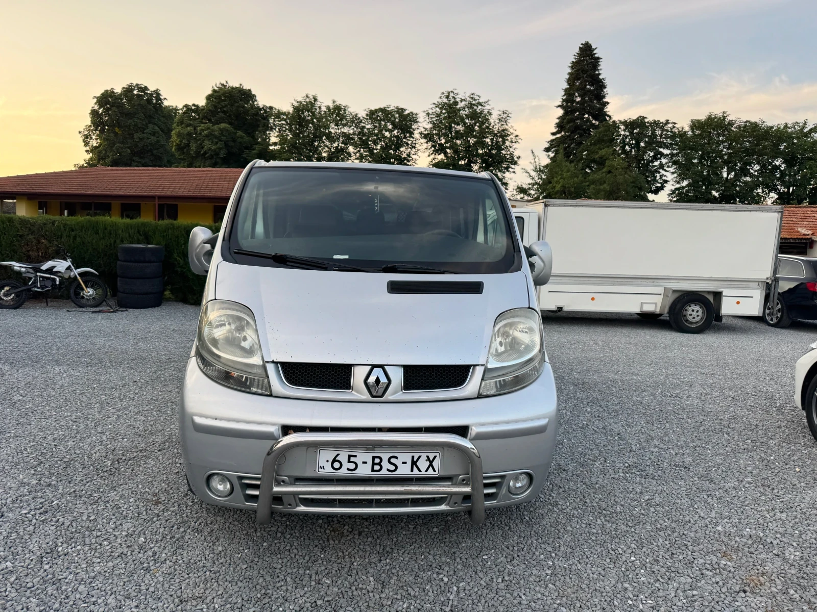 Renault Trafic 2.4cdti КЛИМА-ДУБЪЛ-ЛОНГ  - изображение 2