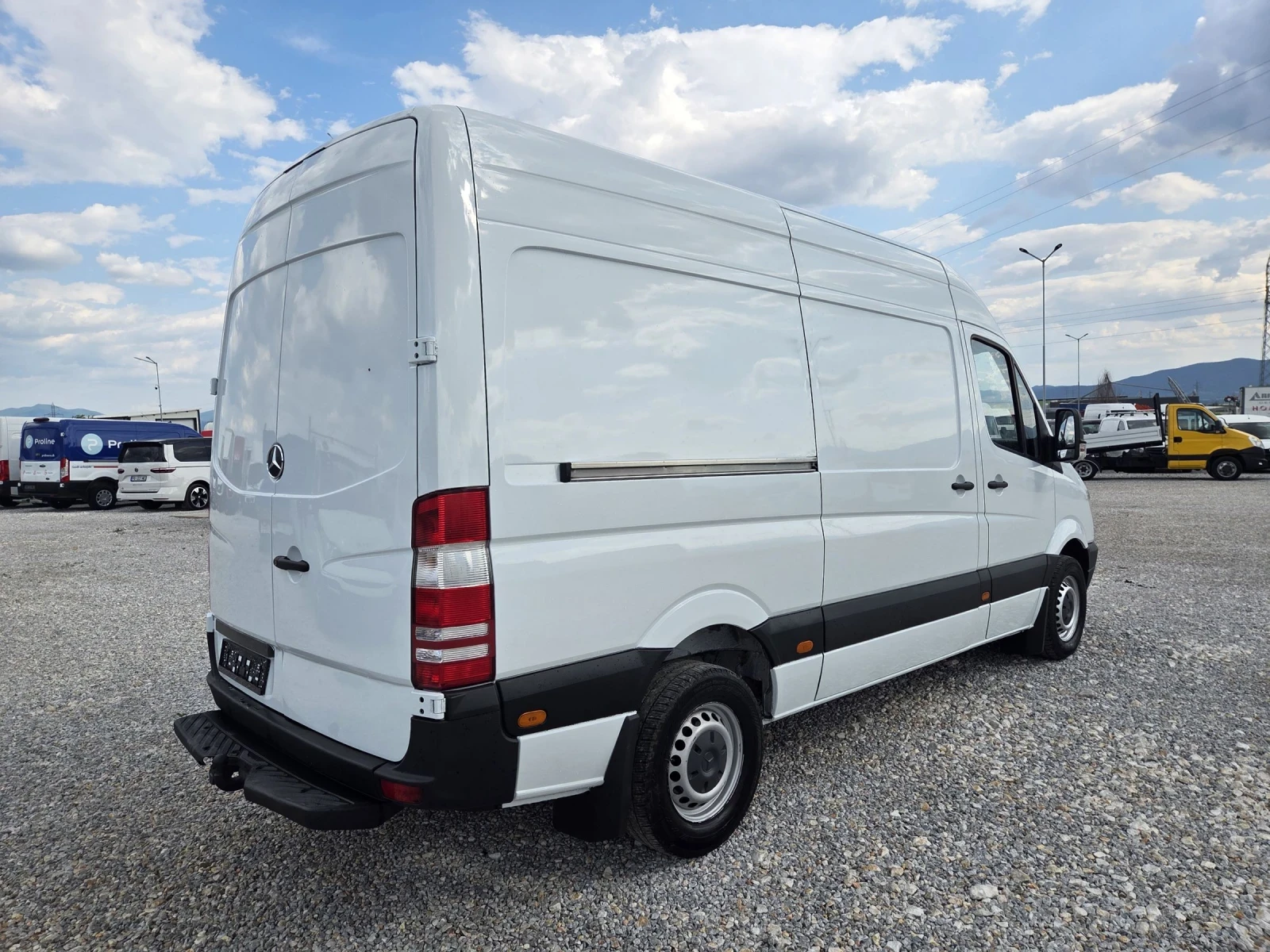 Mercedes-Benz Sprinter 318 CDI, Климатик - изображение 5