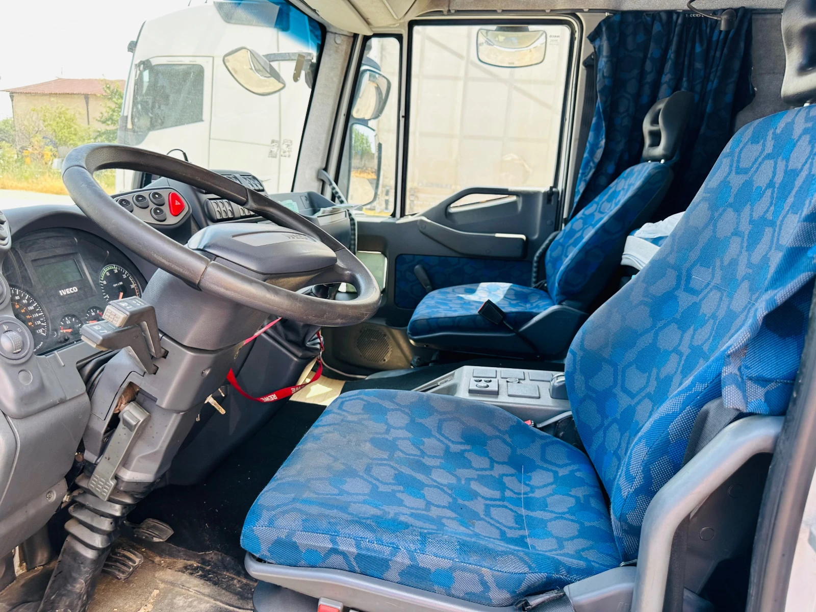 Iveco Eurocargo 75E18 - изображение 8