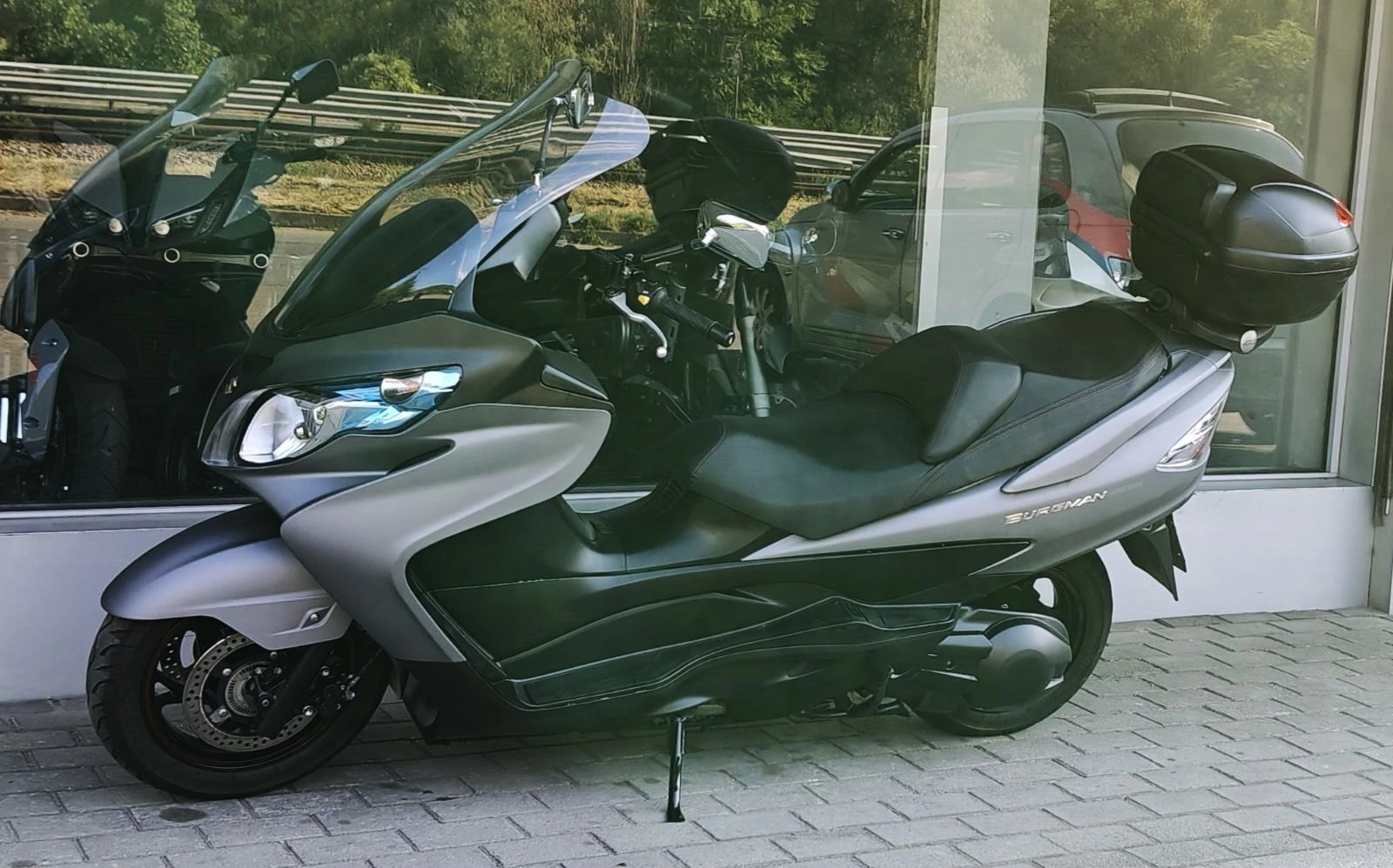 Suzuki Burgman 400 ABS - изображение 7