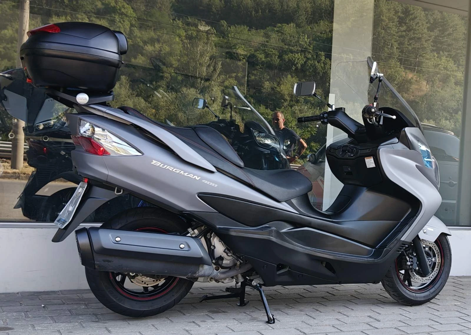 Suzuki Burgman 400 ABS - изображение 3
