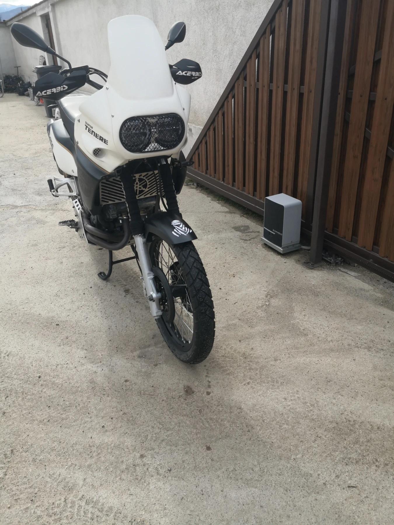 Yamaha Xtz Super Tenere 750 - изображение 4