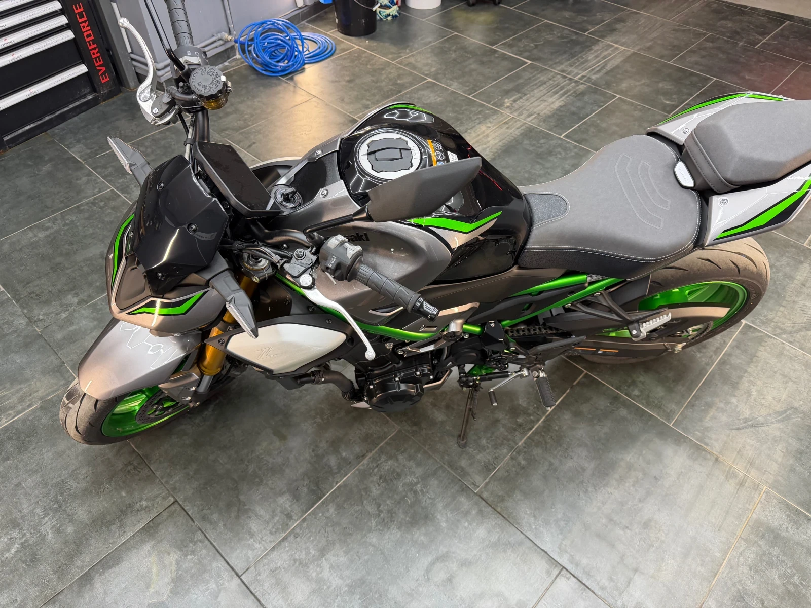 Kawasaki Z 900SE, снимка 3 - Мотоциклети и мототехника - 54671148