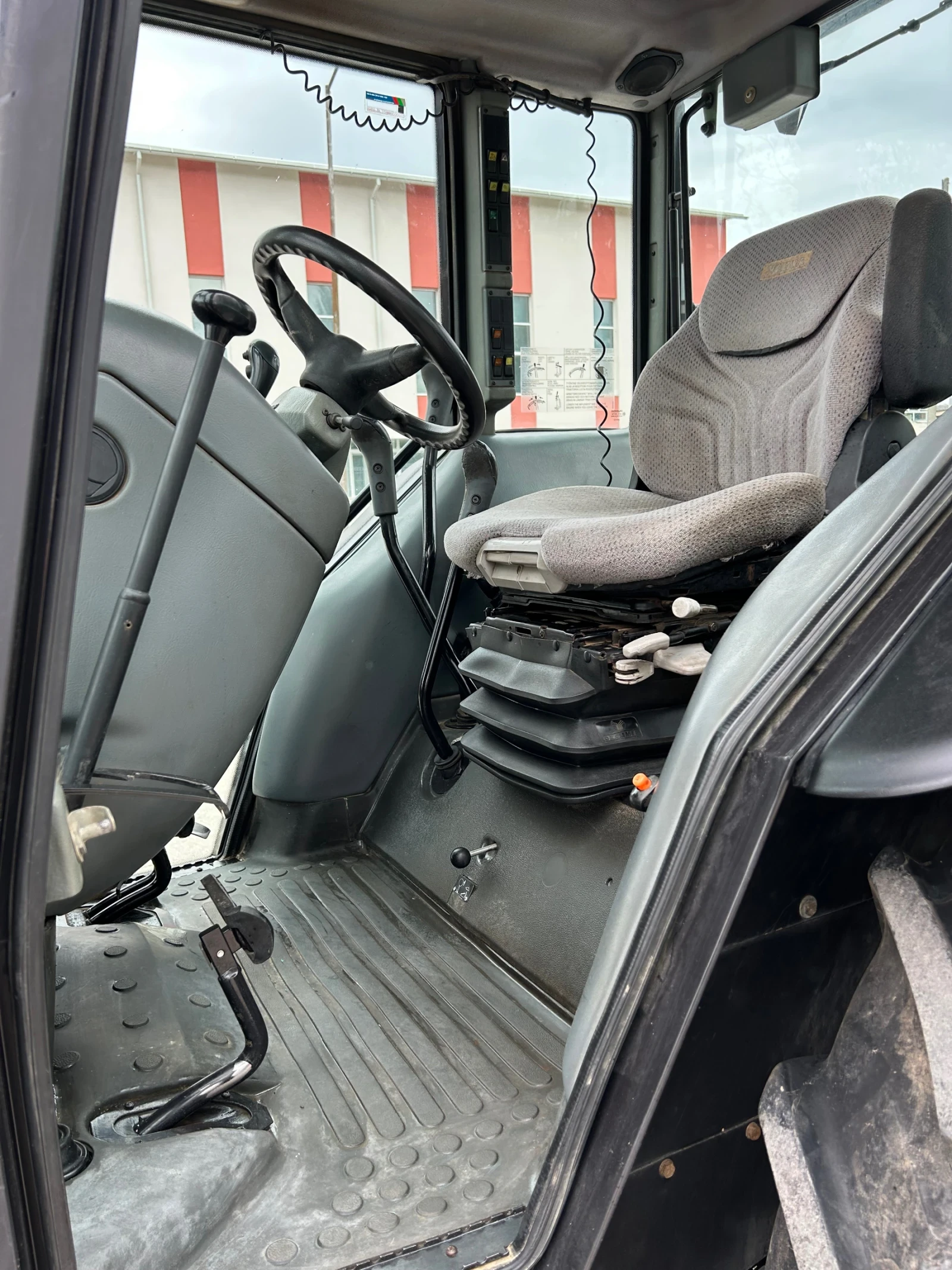 Трактор Valtra A92 - изображение 2
