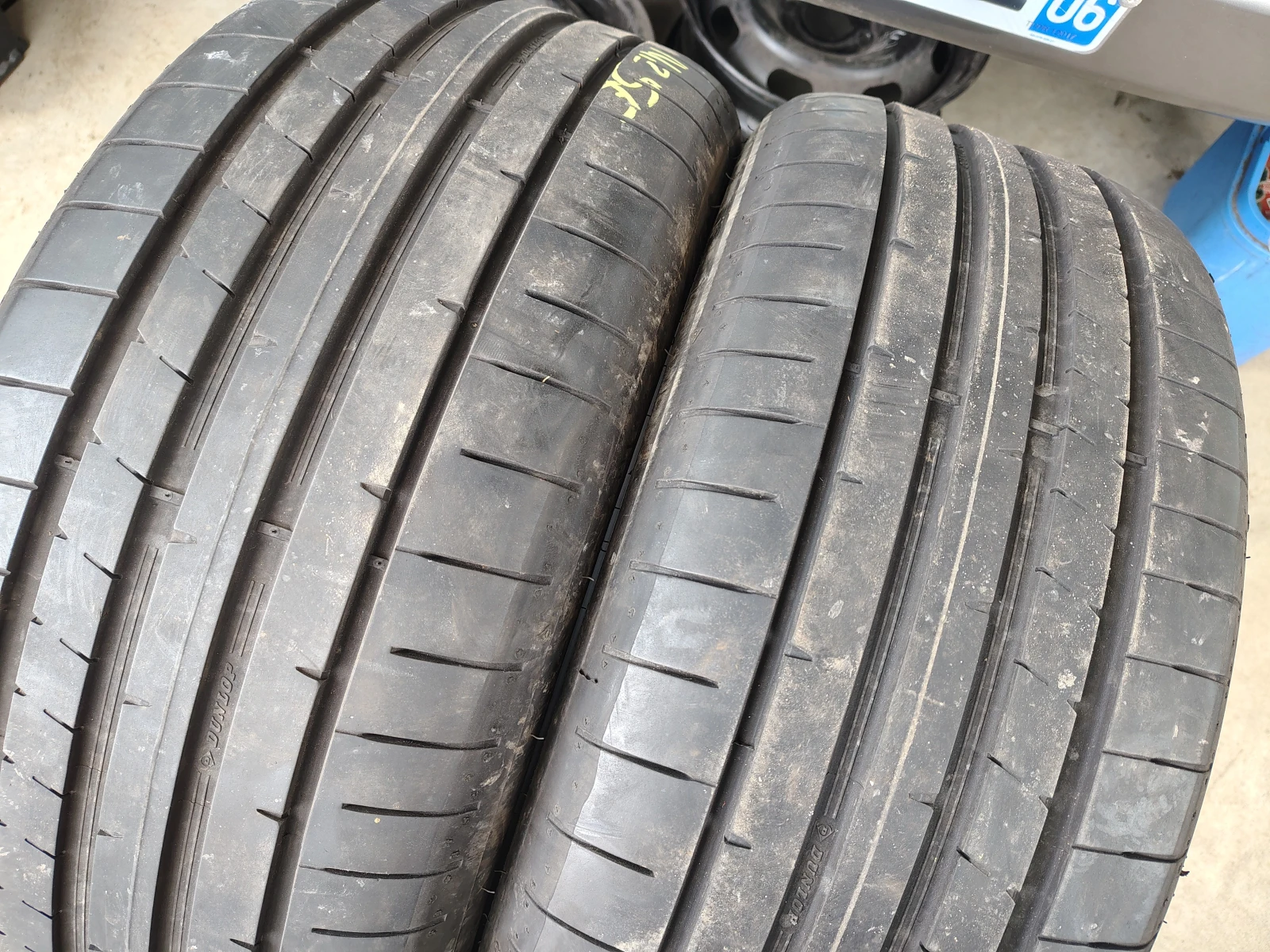 Гуми Летни 245/45R19, снимка 2 - Гуми и джанти - 55842129
