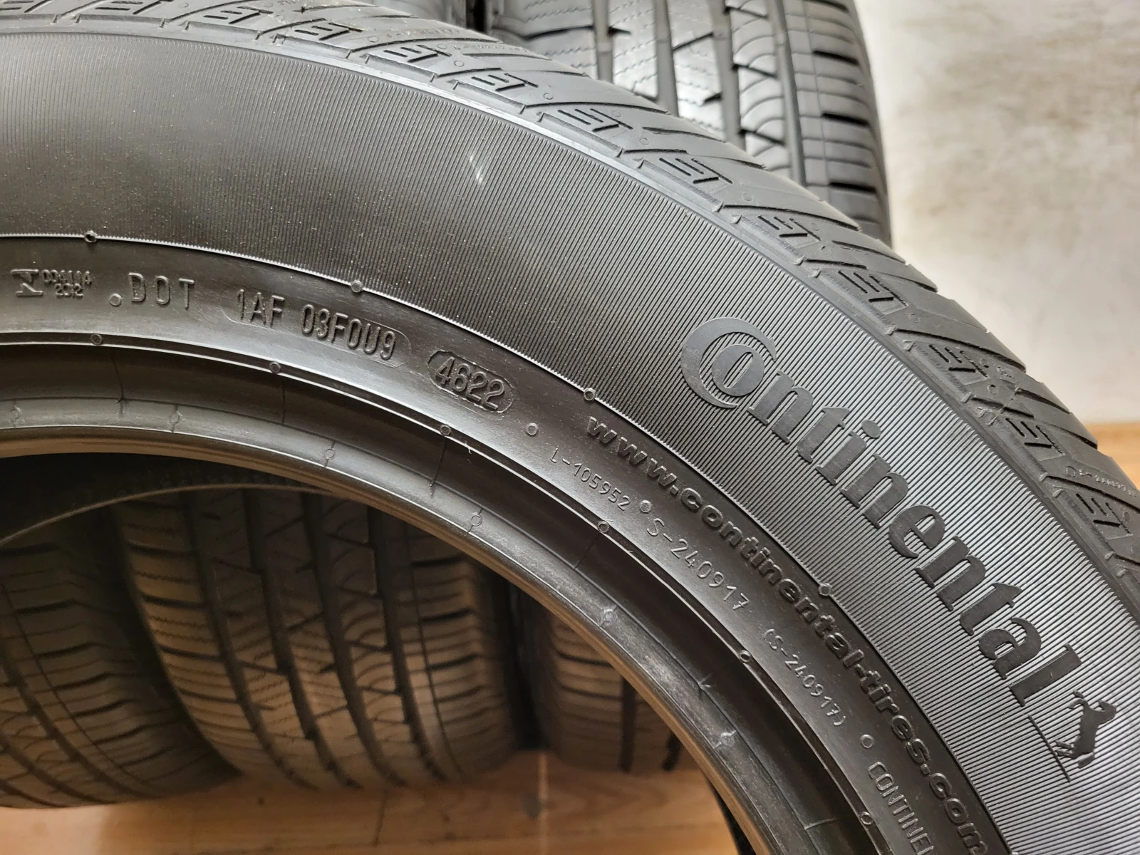 Гуми Всесезонни 225/65R17, снимка 10 - Гуми и джанти - 56248210