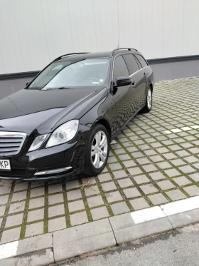 Mercedes-Benz E 200, снимка 2
